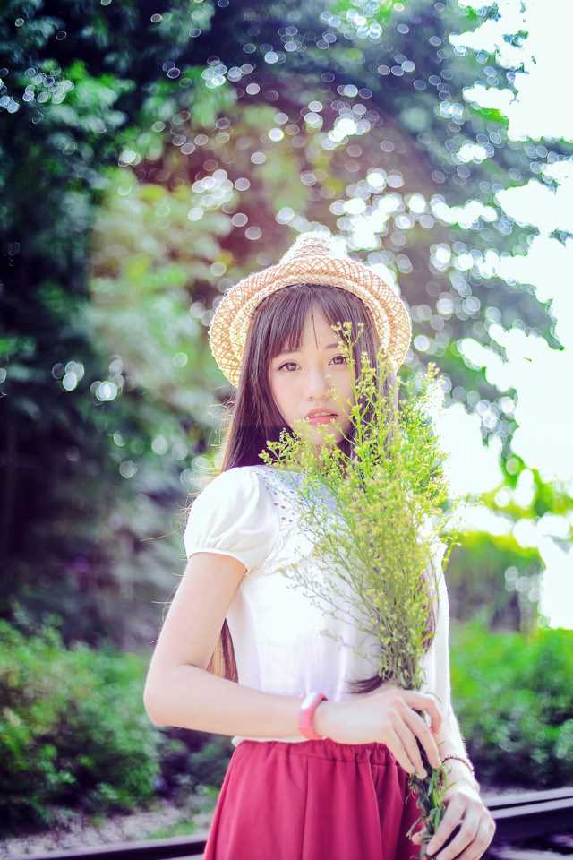 高清森系子外景甜美惹人爱图集