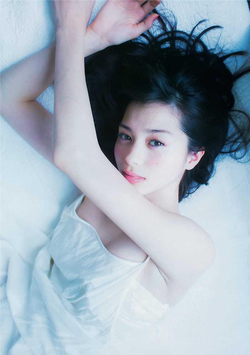 特别专辑日本中条彩未甜美惹人爱图片