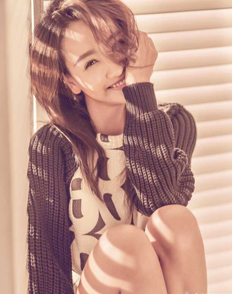 最新甜美女孩杨蓉高清气质壁纸