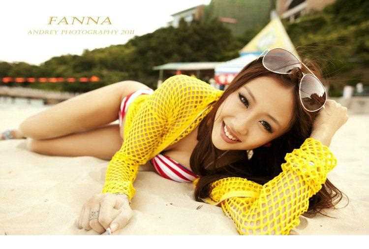 高清甜美女孩范珮婷比基尼诱惑图册