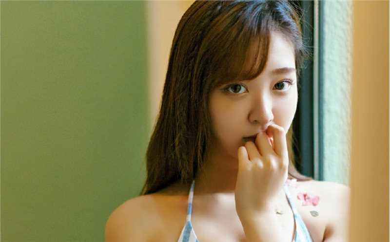 最新宅男女神性感内衣床上妖娆西西人体艺术图片壁纸