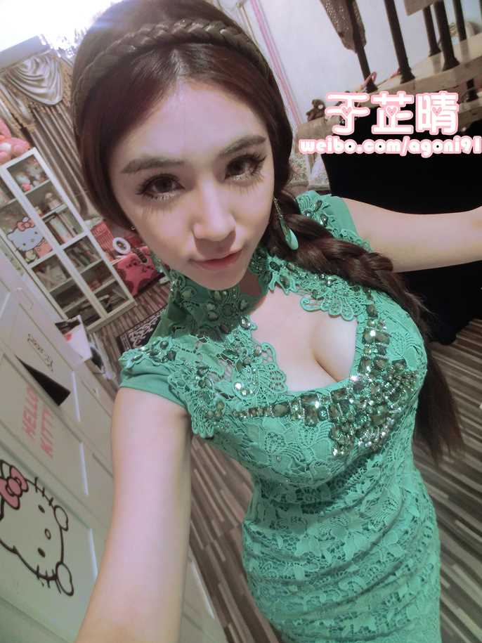 特别专辑旗袍美女于芷晴高清性感照图片