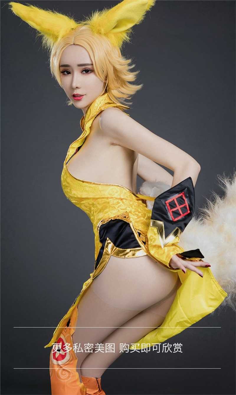 优质性感美女萌琪琪cosplay酥胸诱人相册
