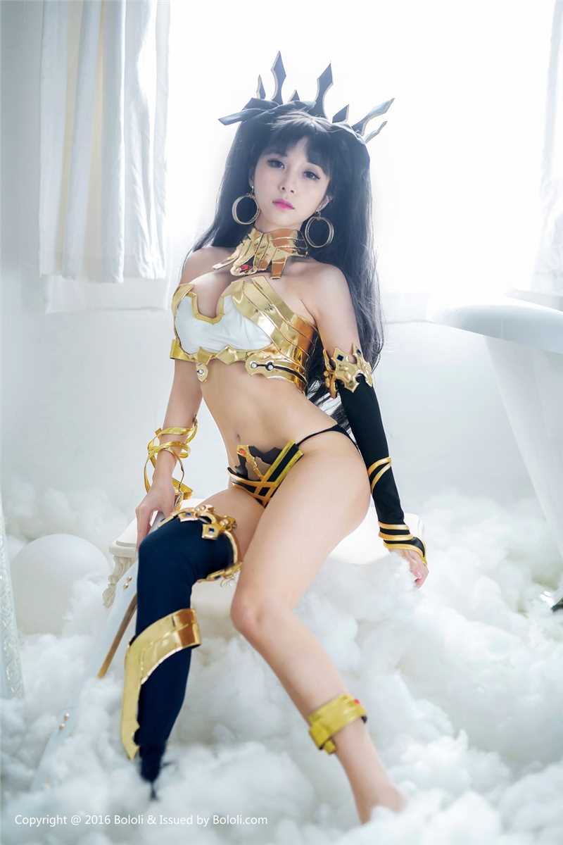 波萝社美女夏美酱cosplay性感迷人