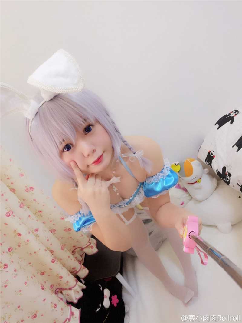 美女Coser寒小肉肉角色扮演