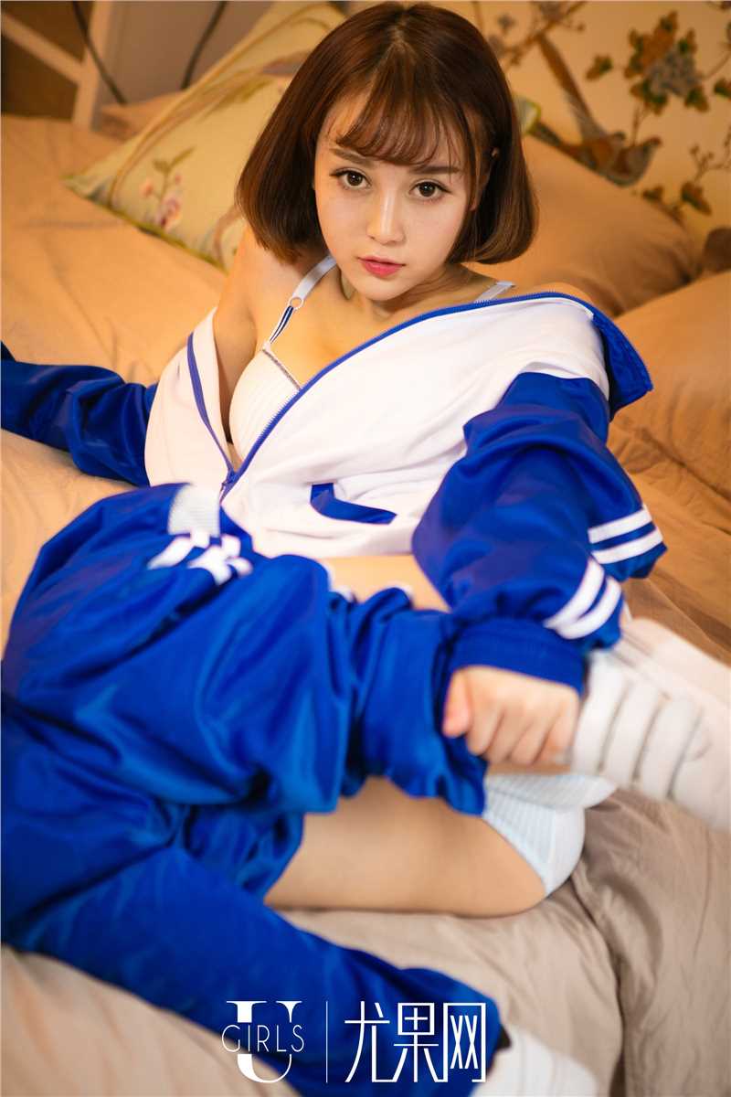 最全90后小美女小米KittyCOS性感摄影集锦相册