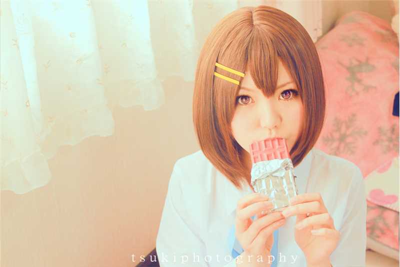 最全轻音少女cosplay显甜美笑容相册