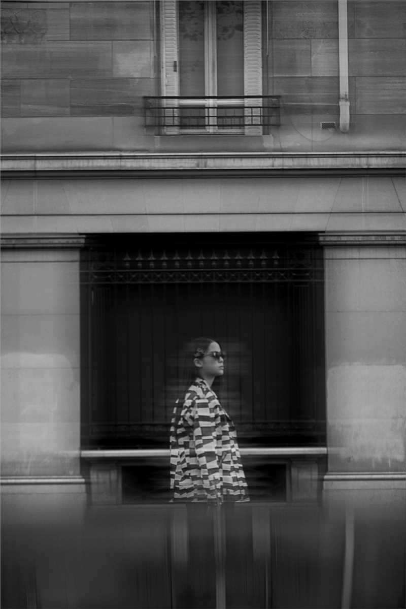 特别专辑忧郁气质少女欧阳娜娜巴黎街头时尚明星图片图片