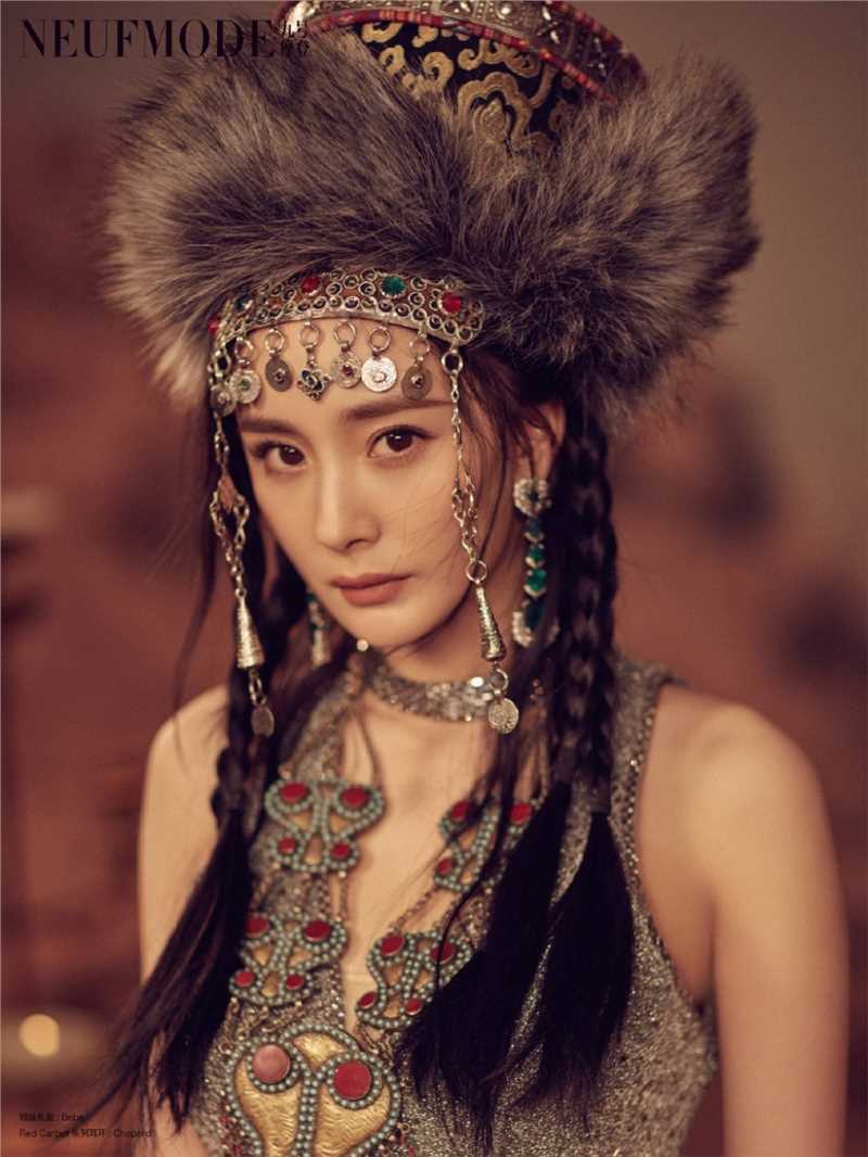 特别专辑奇装异服美女杨幂艺术风情沙漠女神精致时尚写真图片图片
