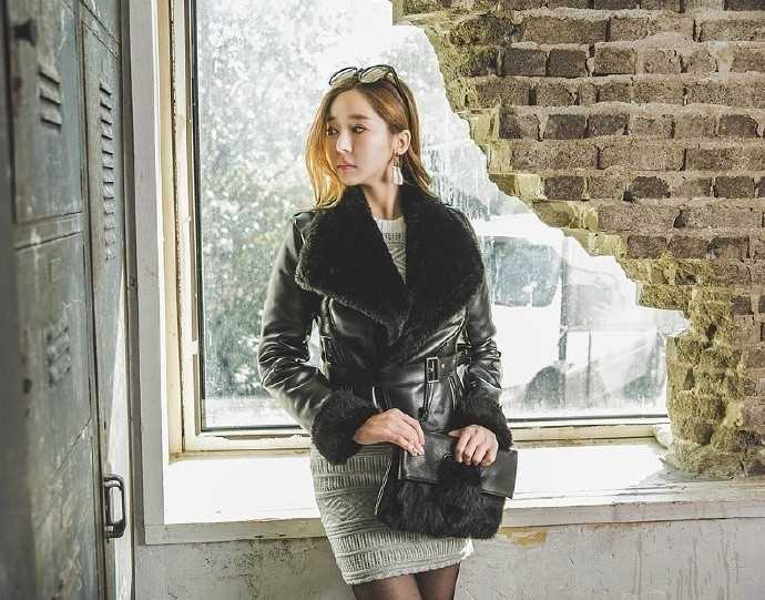 特别专辑韩国时尚杂志美女深沟御姐气质人体艺术图片图片