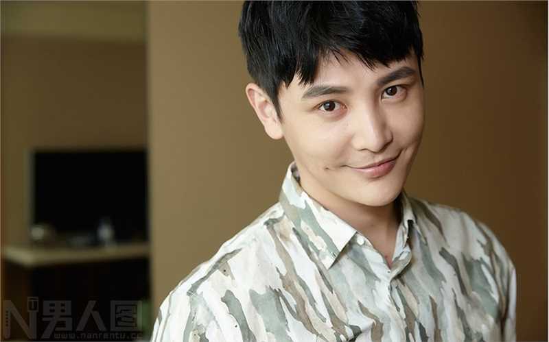 精选短发帅哥孙坚时尚杂志图片图册