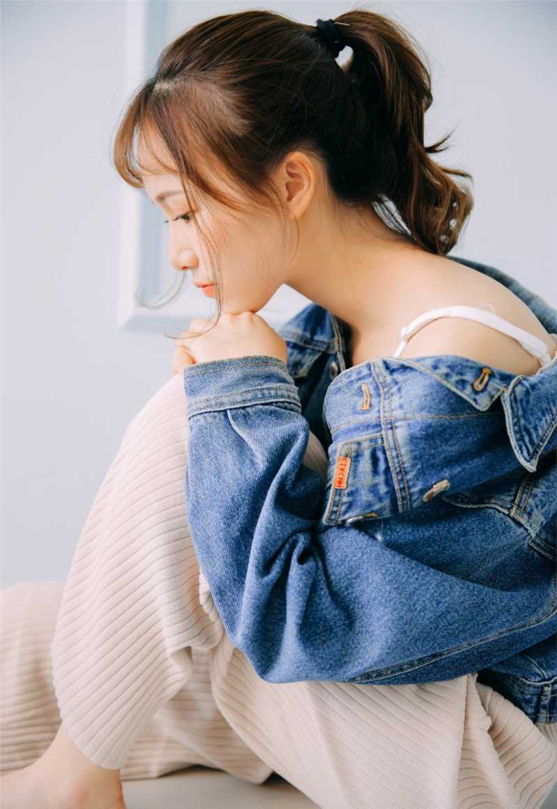 特别专辑潮流时尚模特吊带背心甜美冷艳美女