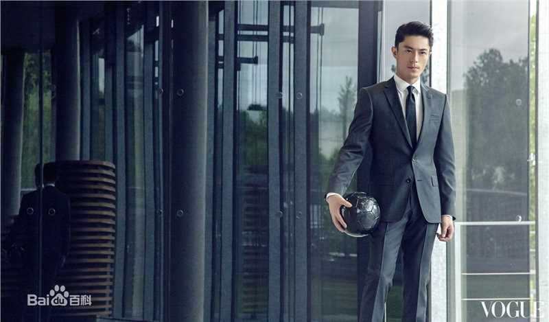 霍建华(Wallace Huo)VOGUE服饰与美容性感图片图集