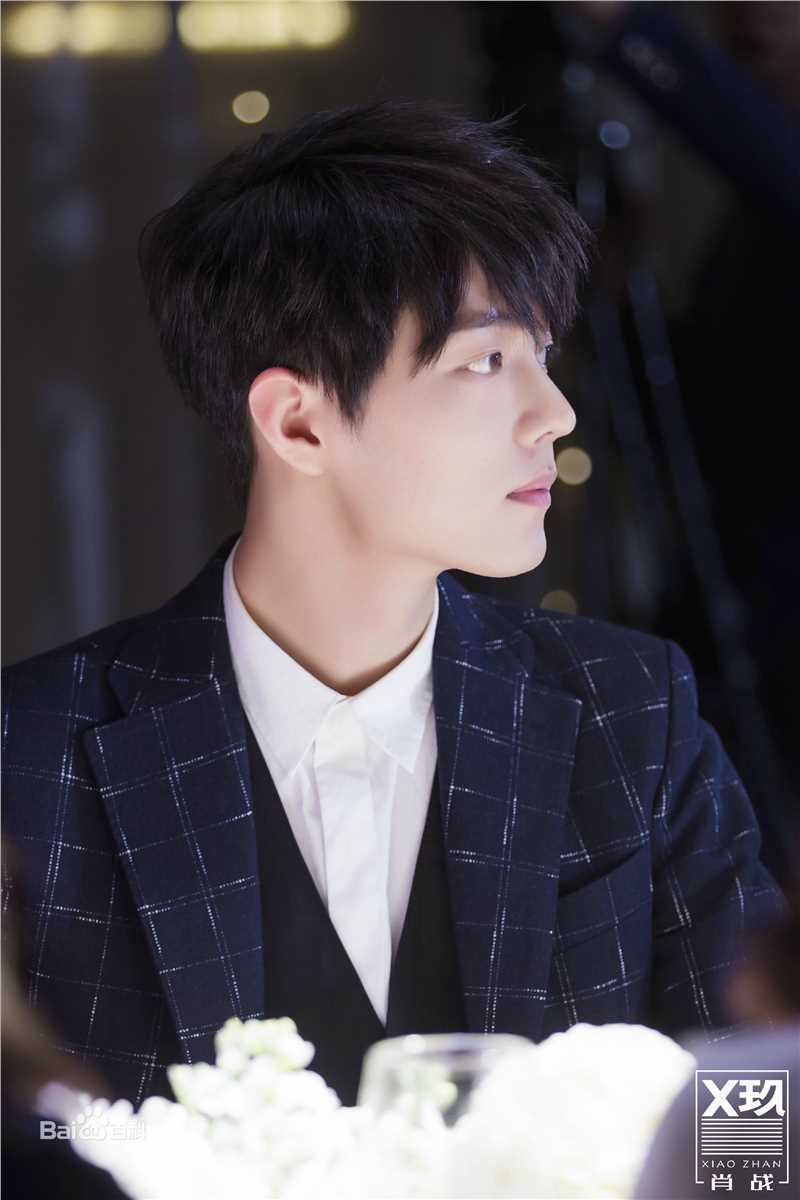 肖战X玖组合活动图前后照片