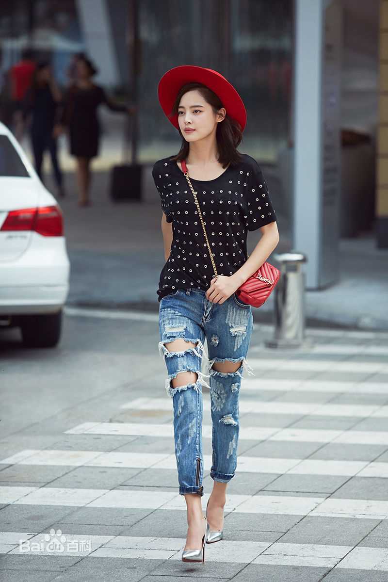 辛芷蕾(Xin Zhilei)街拍性感图片壁纸