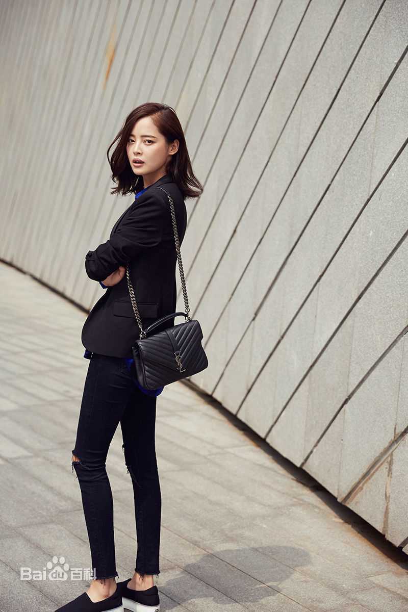 辛芷蕾(Xin Zhilei)街拍性感图片壁纸