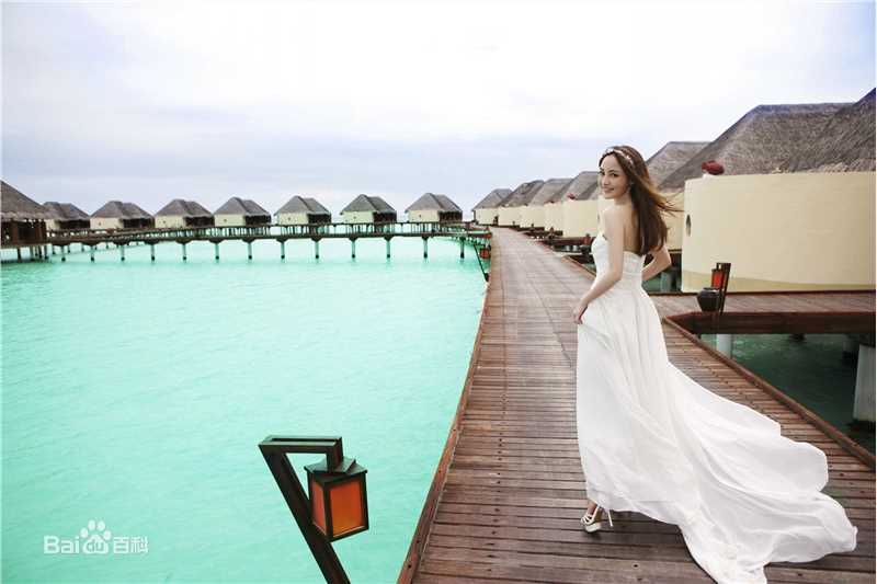 姚笛(Yao Di)最新拍摄杂志大片图集