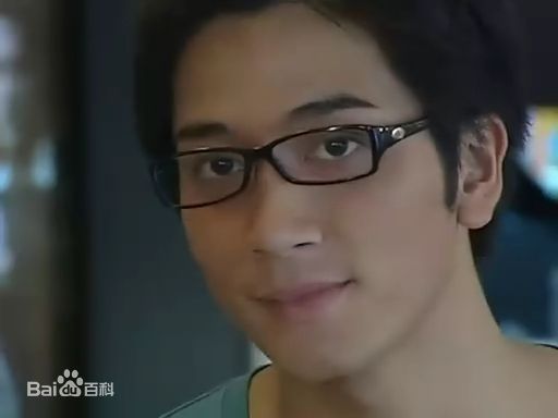 最全吴卓羲(Ng Cheuk Hai,Ron)在2007《突围行动》饰 童日进中的壁纸