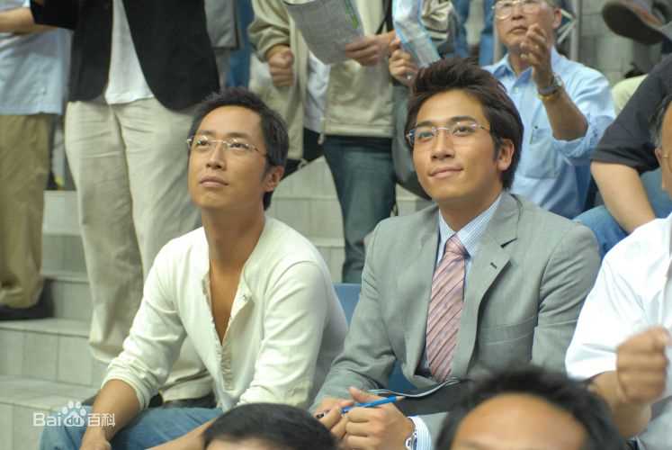 最全吴卓羲(Ng Cheuk Hai,Ron)在2007《突围行动》饰 童日进中的壁纸