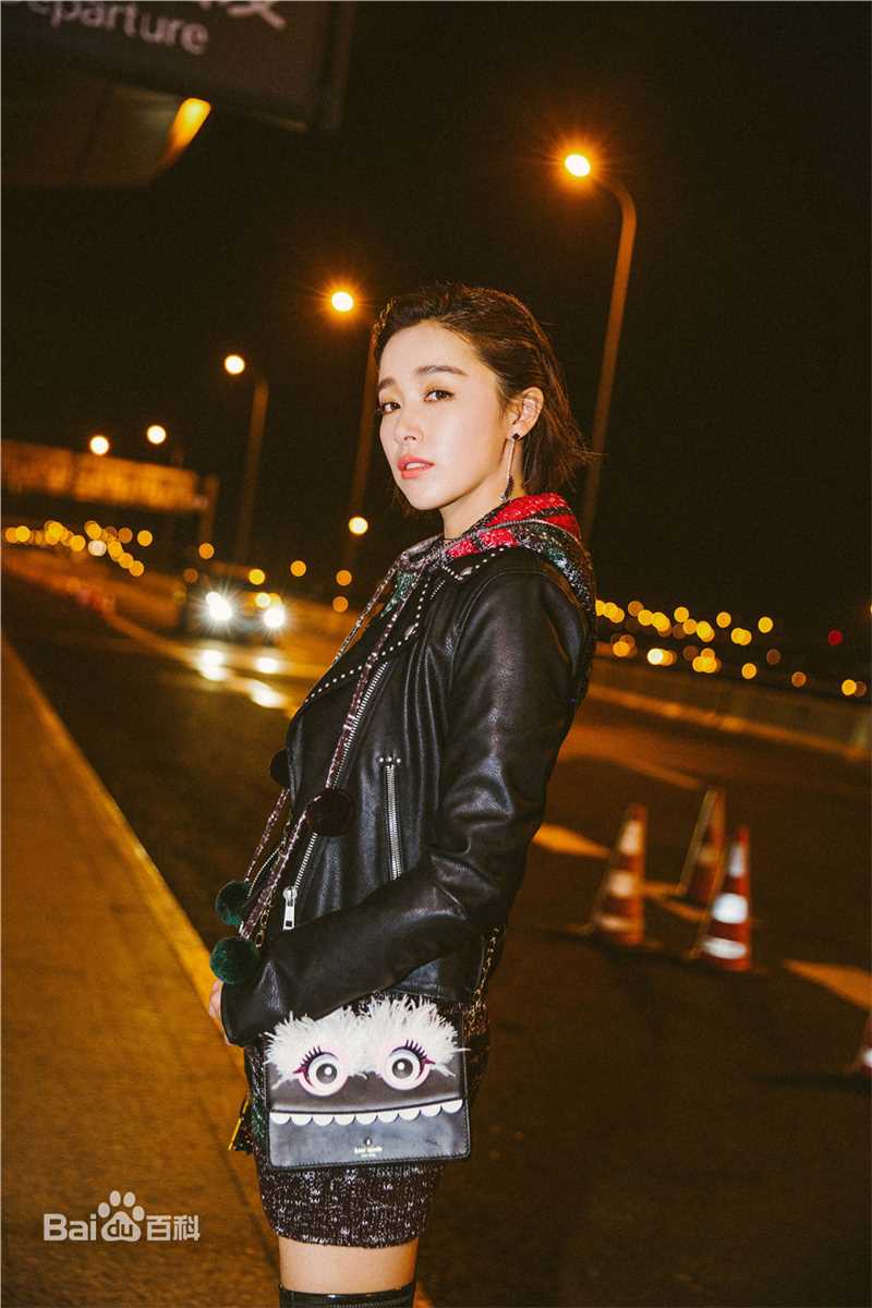 阚清子(Adi)街拍壁纸壁纸