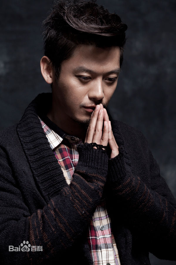 最新芦芳生(Lu Fangsheng)性感图片