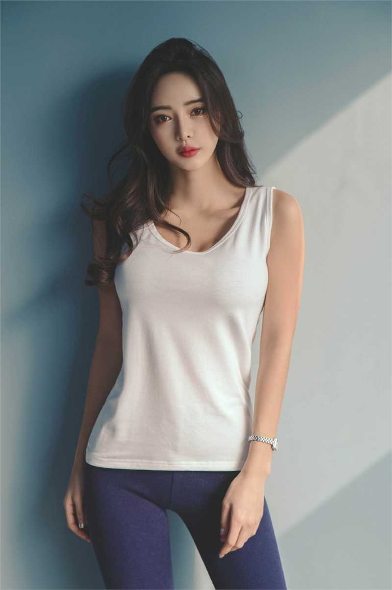 优质韩国网红美女模特高瘦身材曲线性感惹火长腿摄影相册