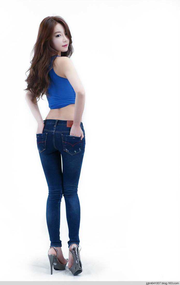 优质韩国女孩李恩淑时尚牛仔裤相册