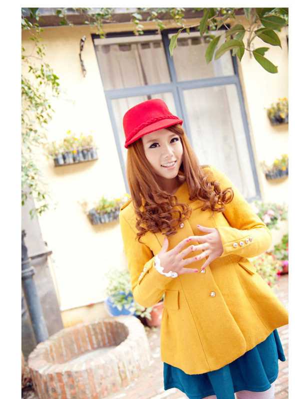 精选冬日袜子短裙美眉时尚街拍照图册