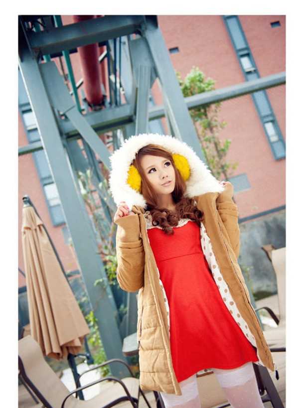 精选冬日袜子短裙美眉时尚街拍照图册