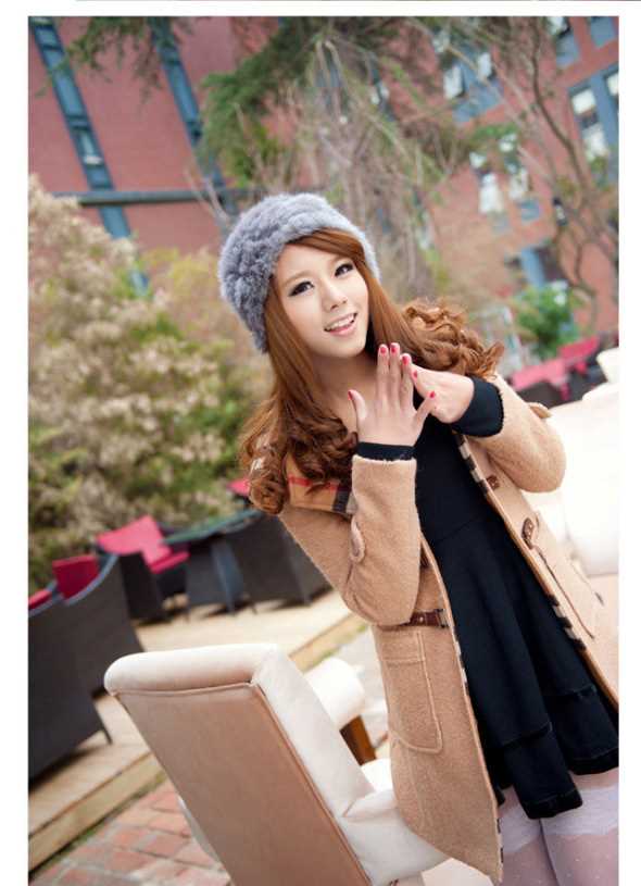 精选冬日袜子短裙美眉时尚街拍照图册