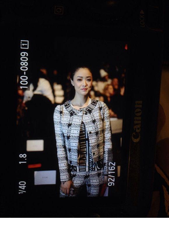 特别专辑内地女演员蒋欣时尚范十足图片