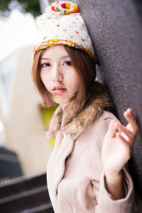 精选邻家美眉星彤时尚街拍秀图册