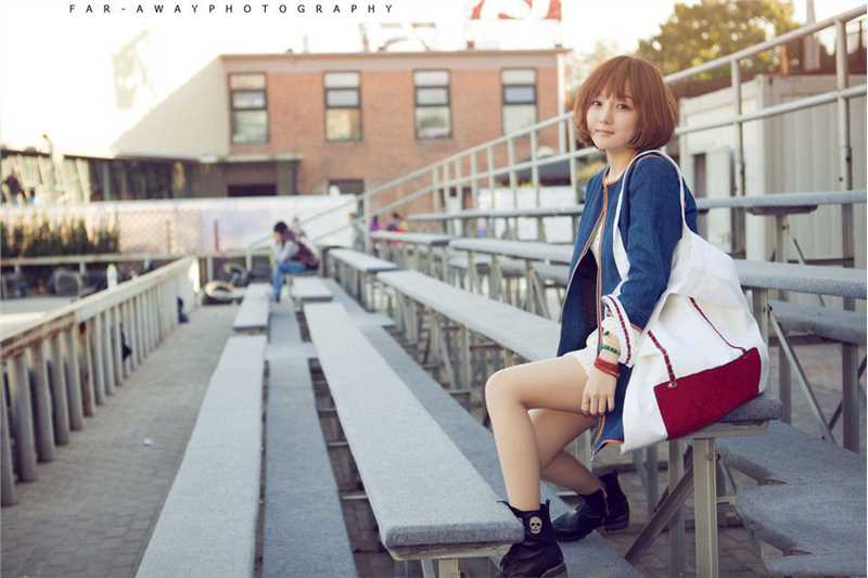 特别专辑街拍甜美女生时尚秀图片