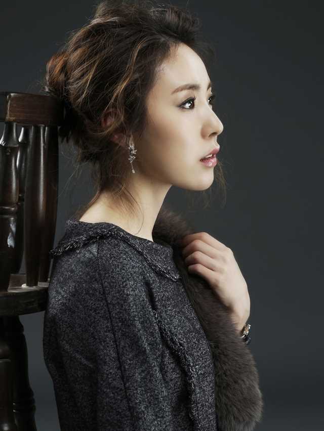 最全韩国美女简美妍时尚大片壁纸