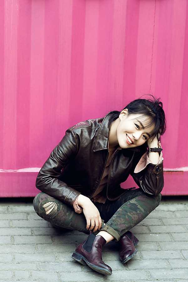 最新美女明星马思纯时尚街拍大片壁纸