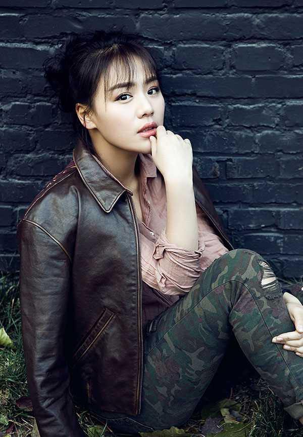 最新美女明星马思纯时尚街拍大片壁纸