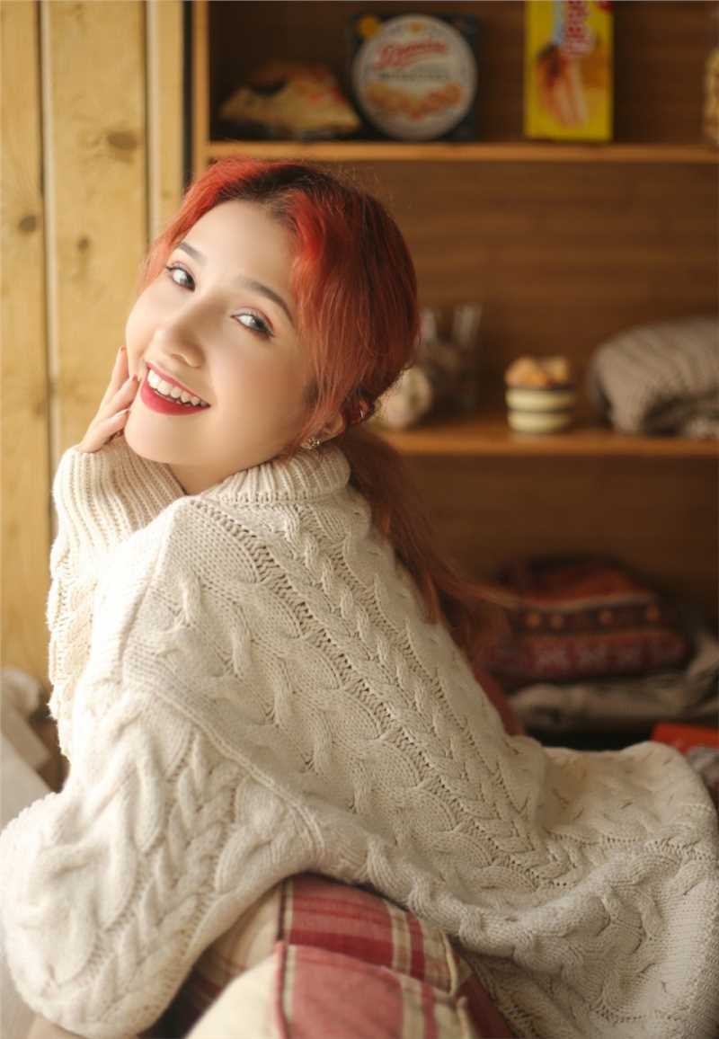 精选氧气美女笑靥如花俏皮双马尾清纯个人图册