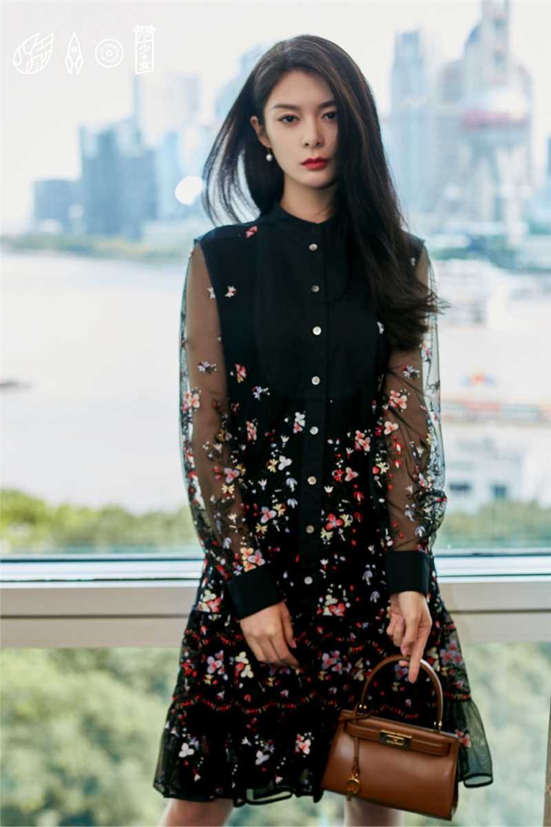 最全风情浪漫美女傅菁时尚极简都市丽人造型御姐壁纸