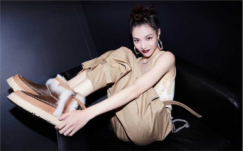 高清邪魅美女钟楚曦帅气叛逆不羁风格时尚图片图集