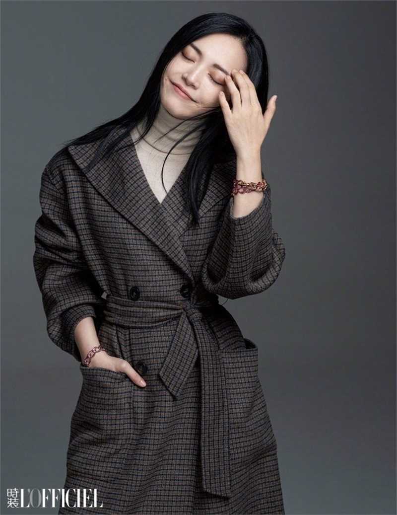 精选理想主义美女姚晨冷艳非凡帅气御姐时尚杂志封面图册