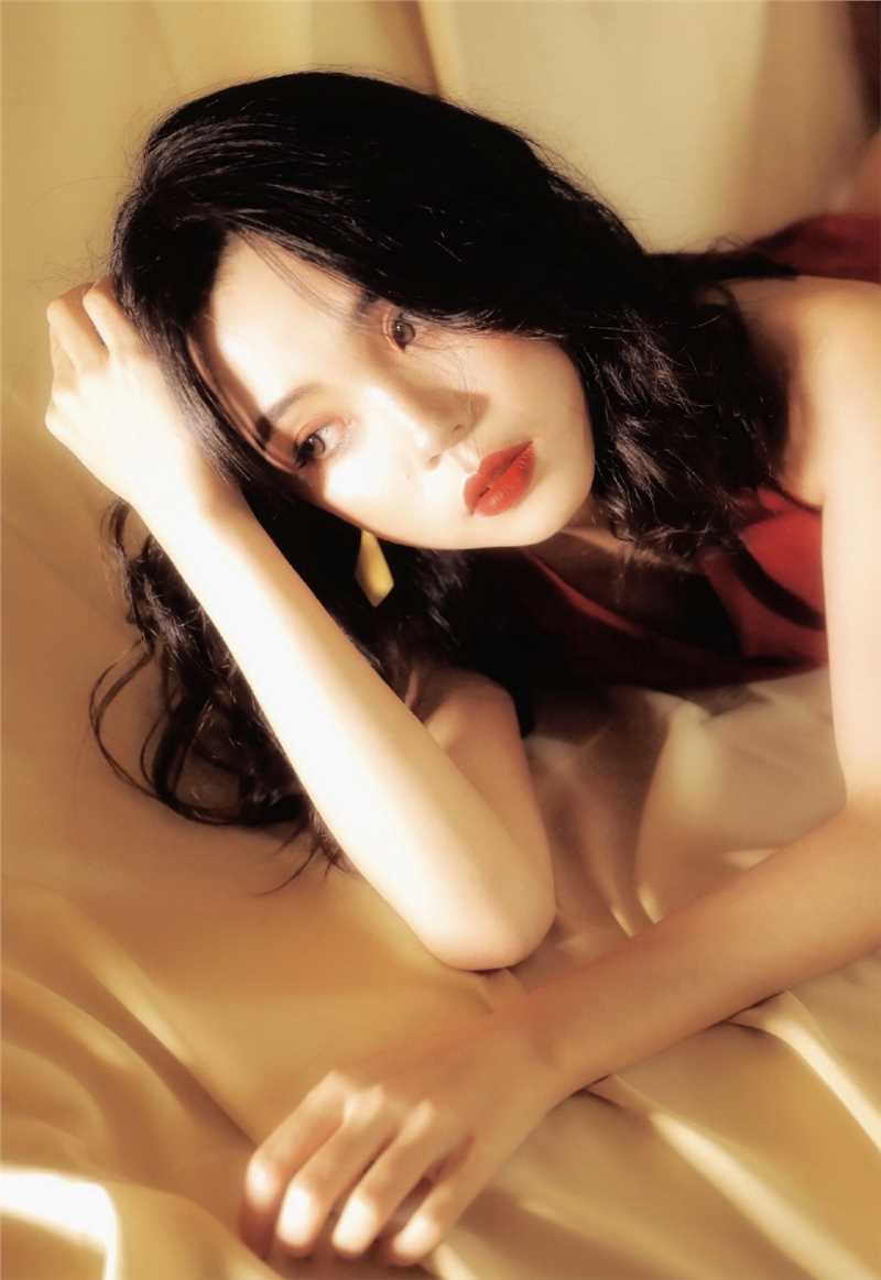 最新极品优雅女人性感妩媚复古女人朦胧美妩媚美女辣图壁纸