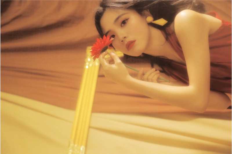 最新极品优雅女人性感妩媚复古女人朦胧美妩媚美女辣图壁纸