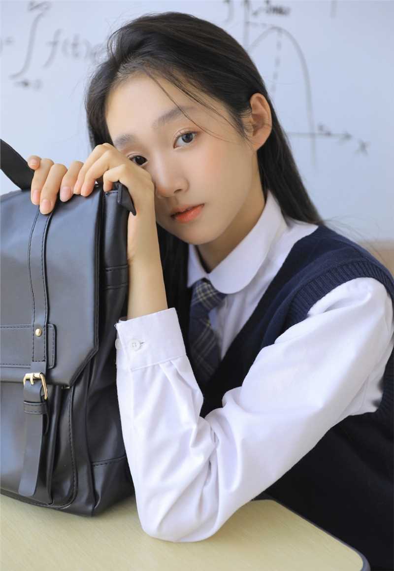 精选阳光气质美女校园惑清纯图片图册