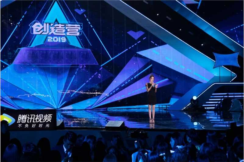 优质宅男女神迪丽热巴美艳甜美造型活动照图片图片