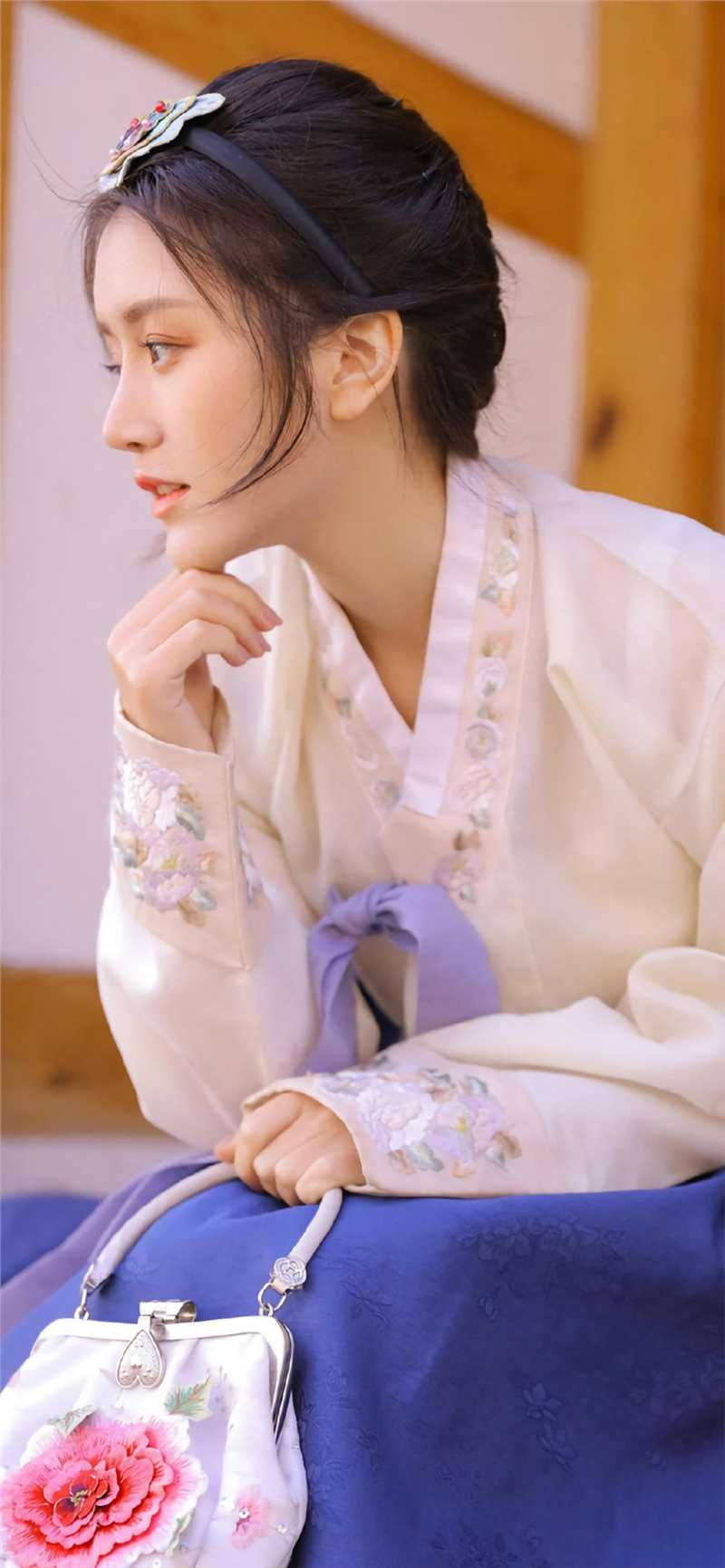 最新古装美女娇小可爱清纯养眼小清新户外图片图集