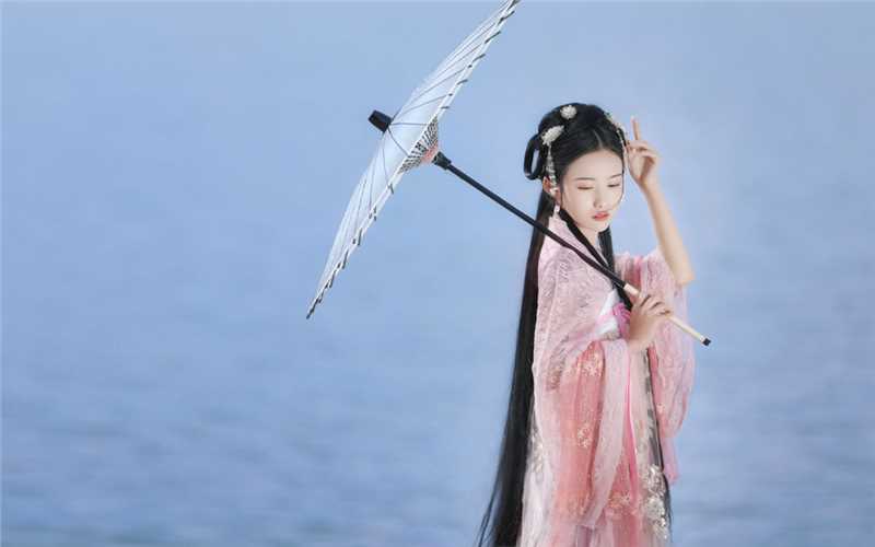 精选古装美女海边唯美妖艳朦胧性感养眼梦幻图片图册