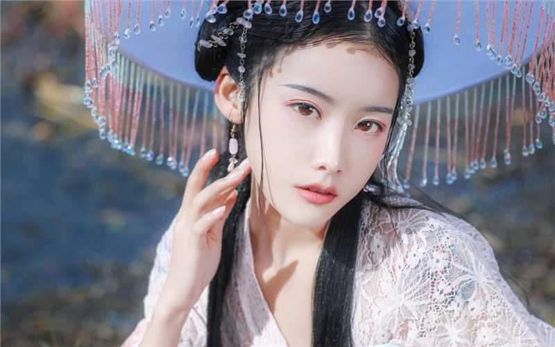 精选古装美女海边唯美妖艳朦胧性感养眼梦幻图片图册