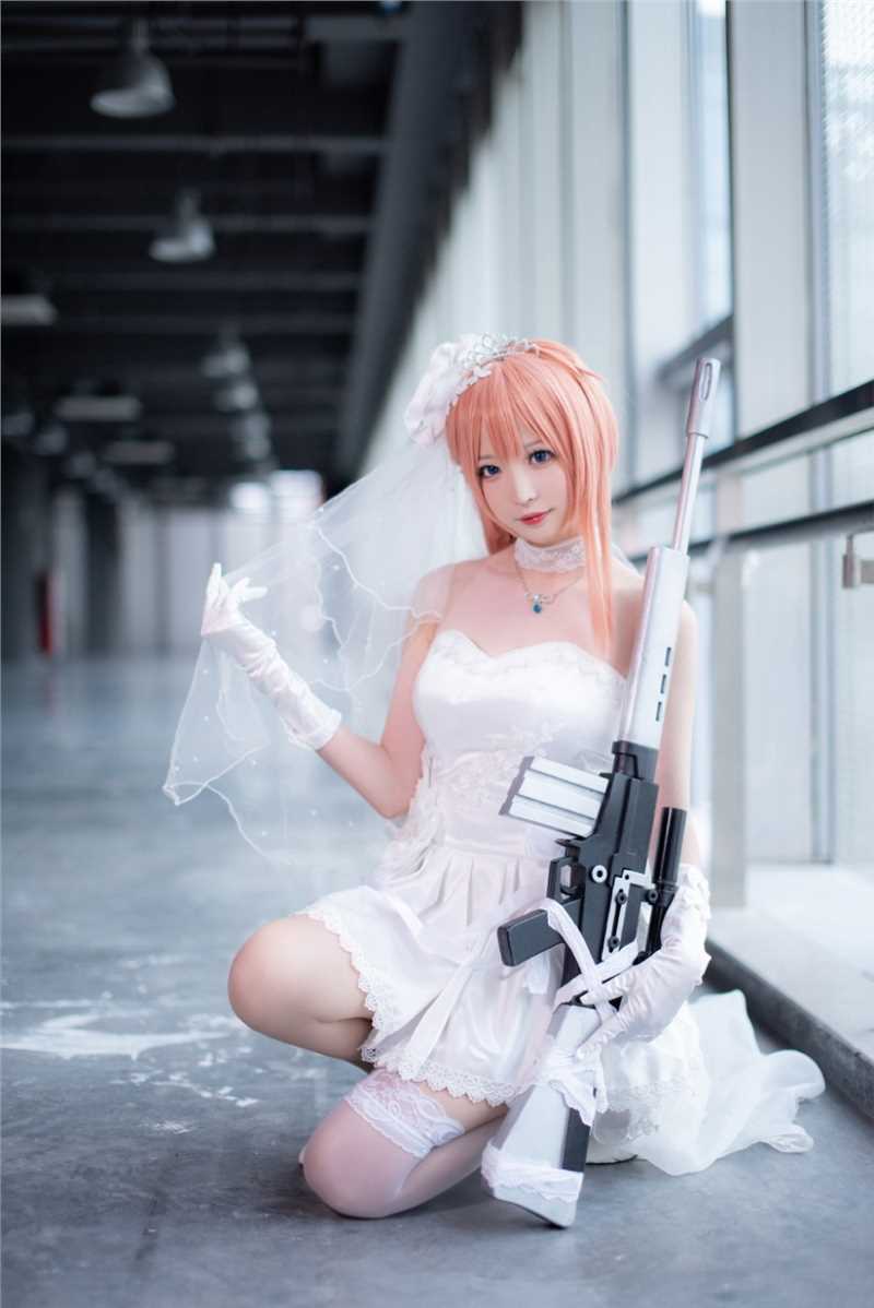 最新婚纱美女白丝大长腿cosplay丰臀细腰人体艺术图集