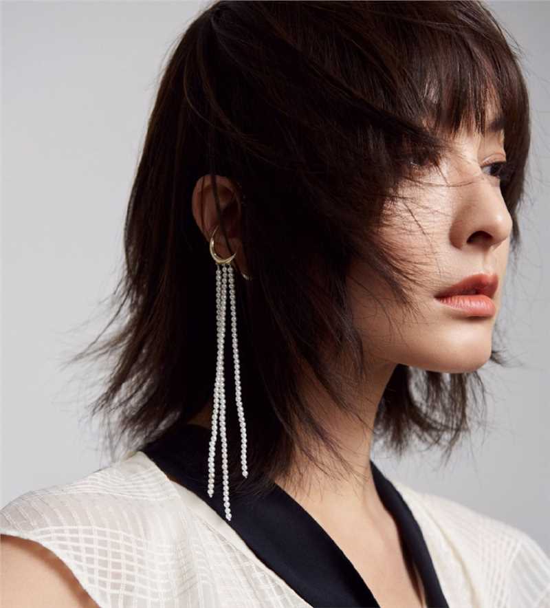 精选短发美女吴昕未来风格时尚杂志图片图册