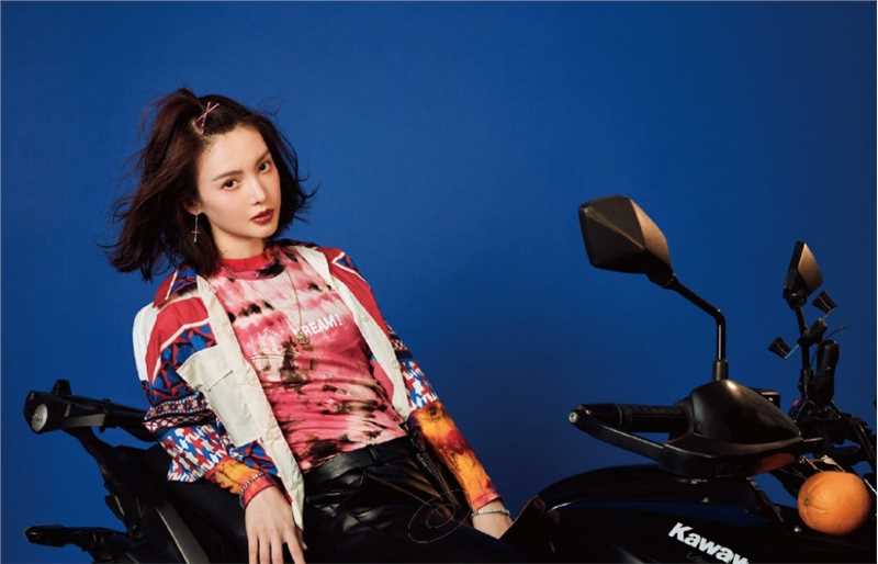 最全个性美女金晨时尚机车风杂志图片壁纸